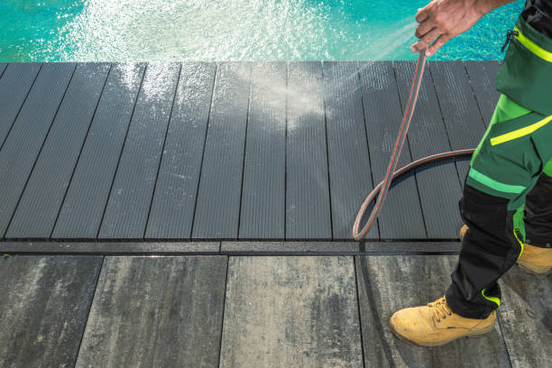 Best Deck Cleaning Services  in Rayre, MO