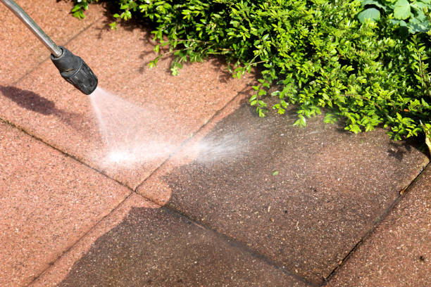 Why Choose Our Certified Pressure Washing Experts for Your Project Needs in Raymore, MO?